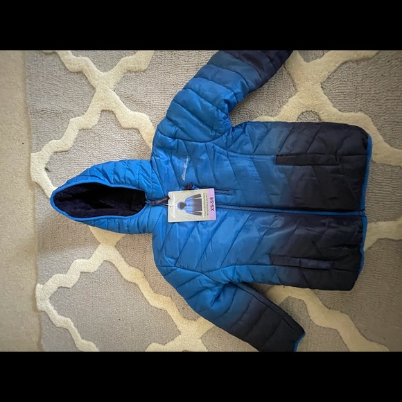 NWT YOUTH Eddie Bauer reversible jacket - Picture 3 of 6